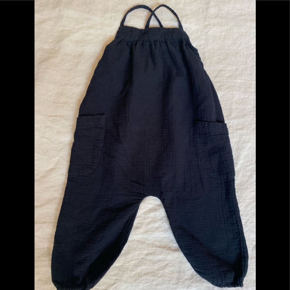 Black gauze romper size 3T